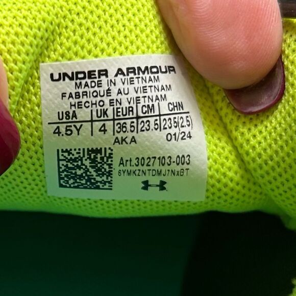 Under Armour Kids Black and Neon Green Sneakers - Picture 7 of 8